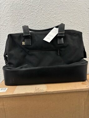 🖤 BÉIS Black Weekender Bag🖤